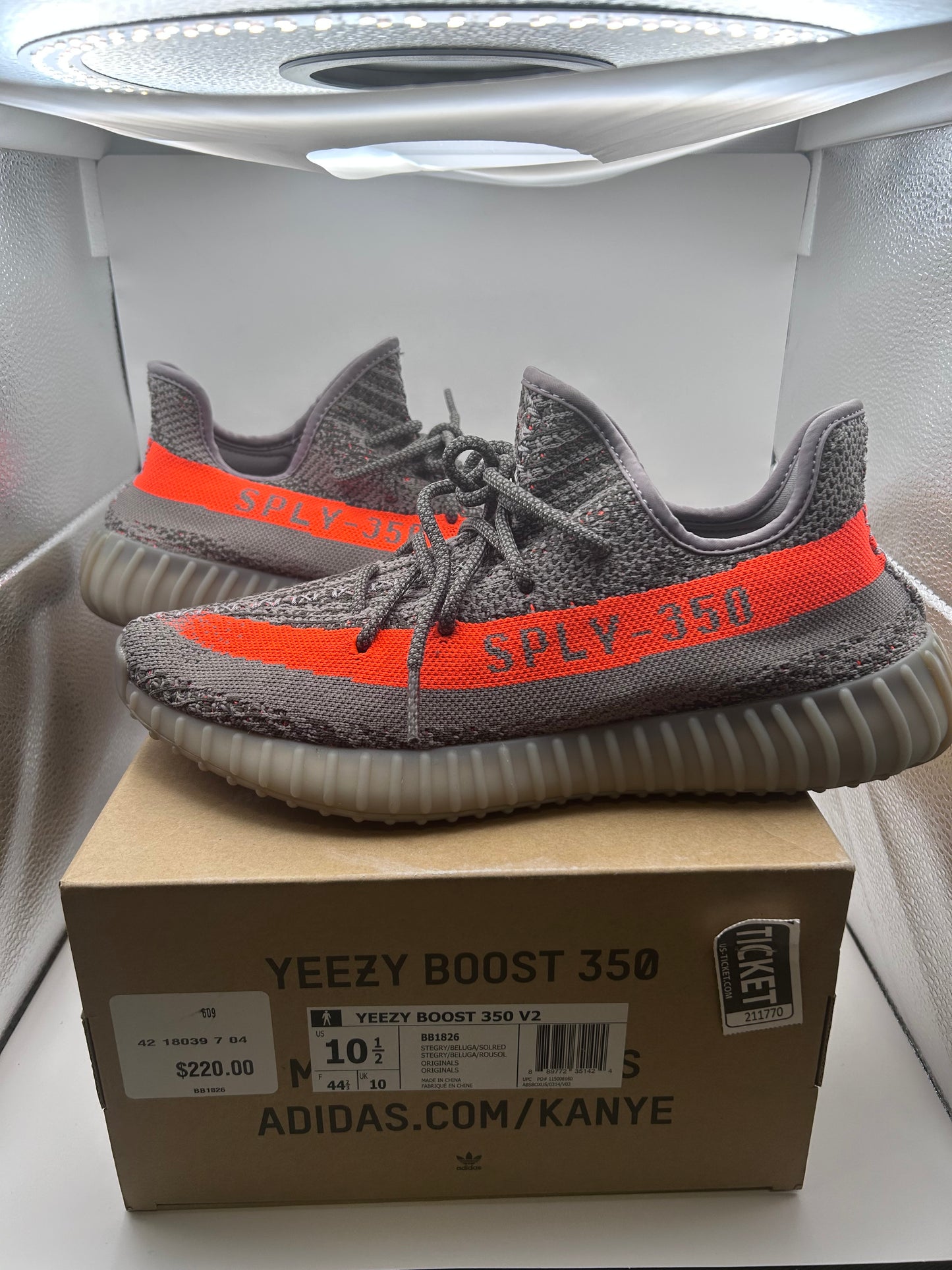 Yeezy 350 Boost Beluga (2016) Size 10.5