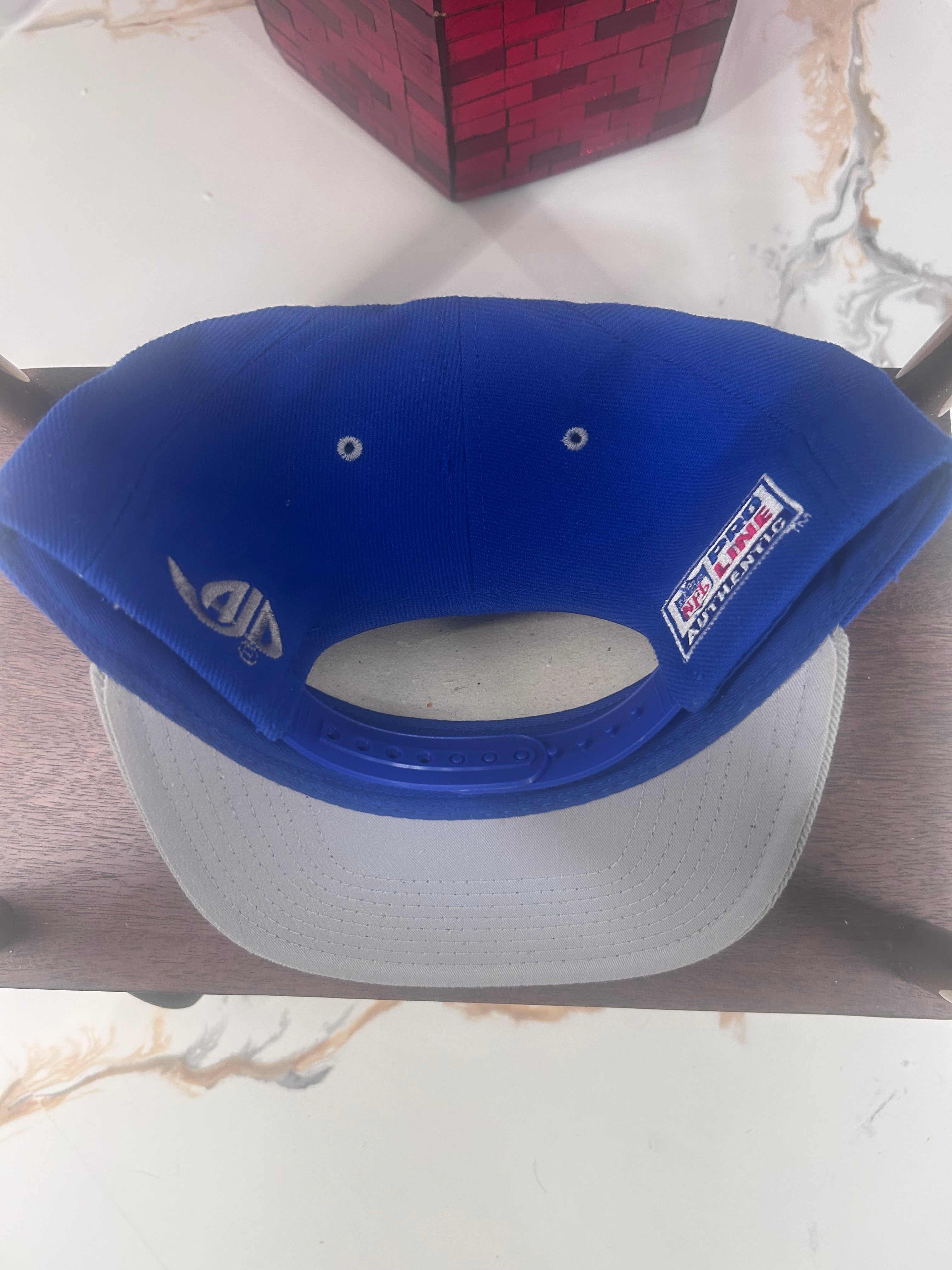 Pro Line NFL New England Patriots Vintage Adjustable Cap